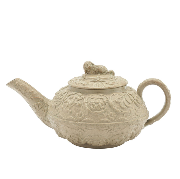 Stoneware teapot with spaniel lid finial by Wedgwood (c. 1829)