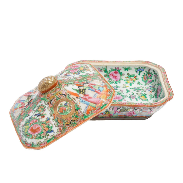 Chinese Famille Rose medallion covered serving dish (c. 1875-1900)
