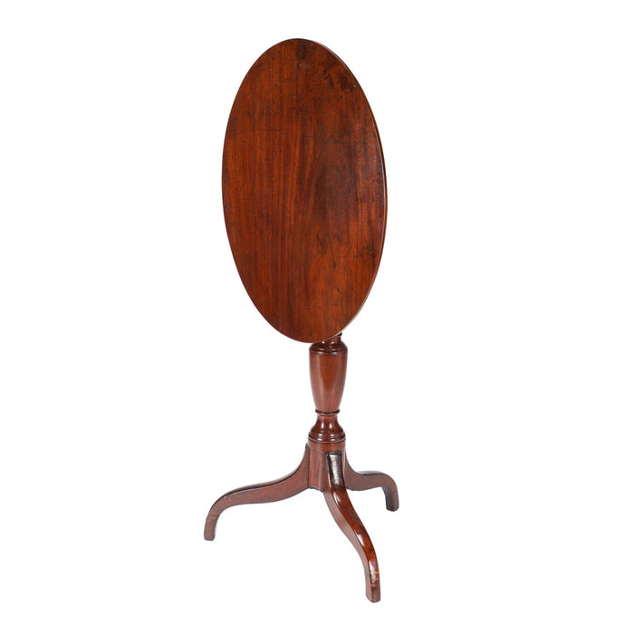 American tilt top spider leg oval candle stand (c. 1790-1810)