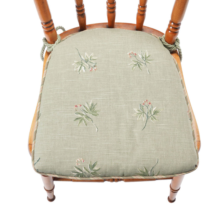 Set of 4 New England cane seat country Sheraton maple fancy chairs (c. 1840-60)