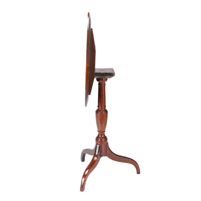 American tilt top spider leg oval candle stand (c. 1790-1810)