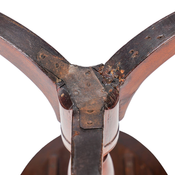 American tilt top spider leg oval candle stand (c. 1790-1810)