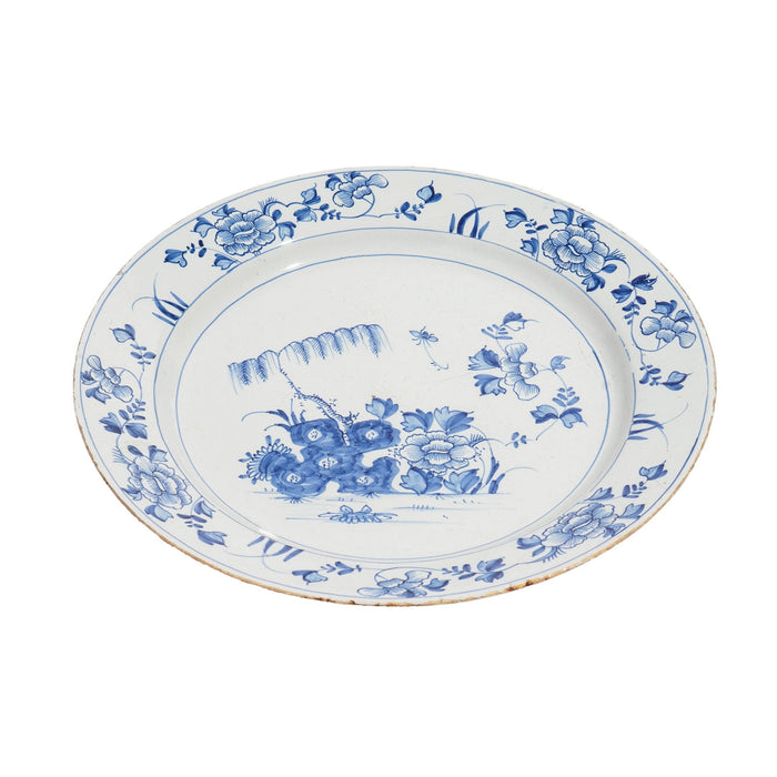 English Delft tin glazed platter (c. 1750)