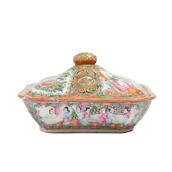 Chinese Famille Rose medallion covered serving dish (c. 1875-1900)