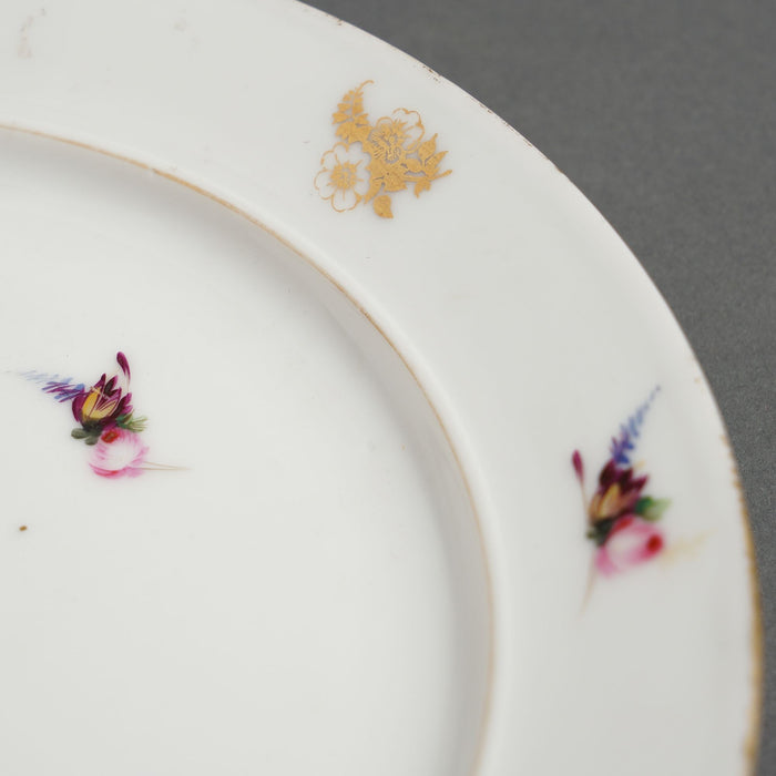 Old Paris polychrome floral decorated plate (c. 1840)