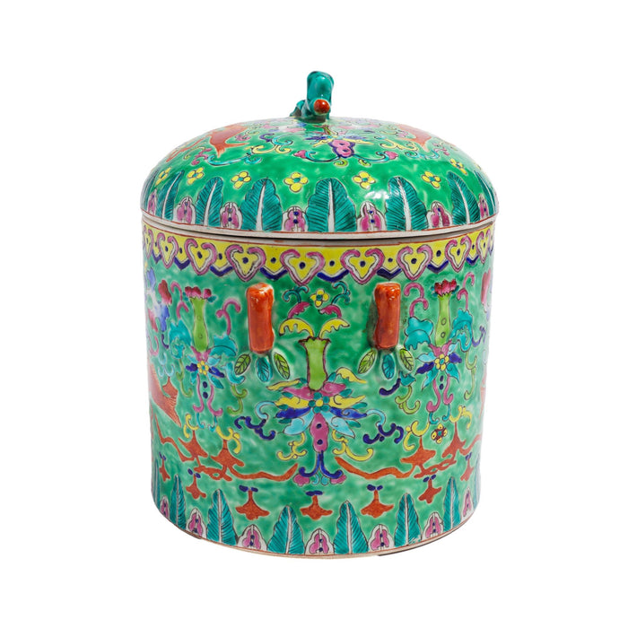 Chinese porcelain covered storage jar (c. 1870)