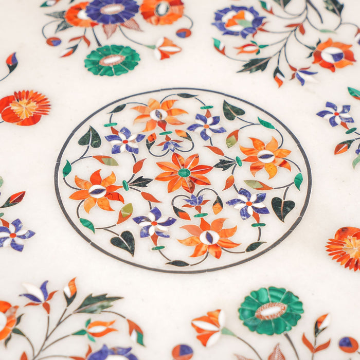 Indian inlaid marble top pedestal table (c. 1900)