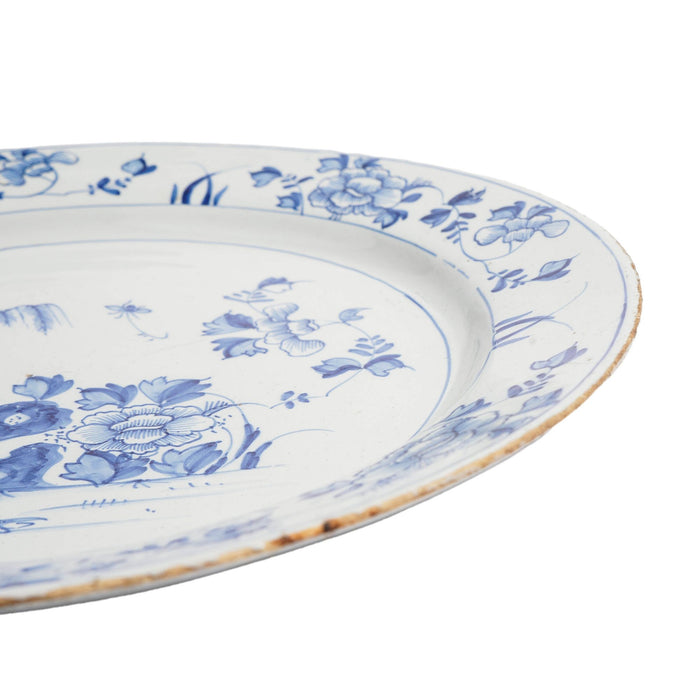 English Delft tin glazed platter (c. 1750)