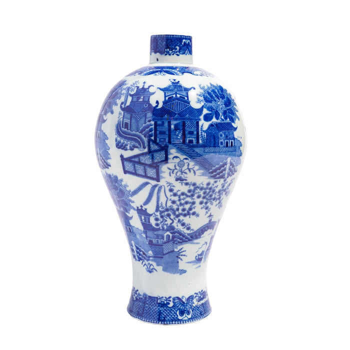 Chinese porcelain Mai-ping form vase (c. 1775-1800)