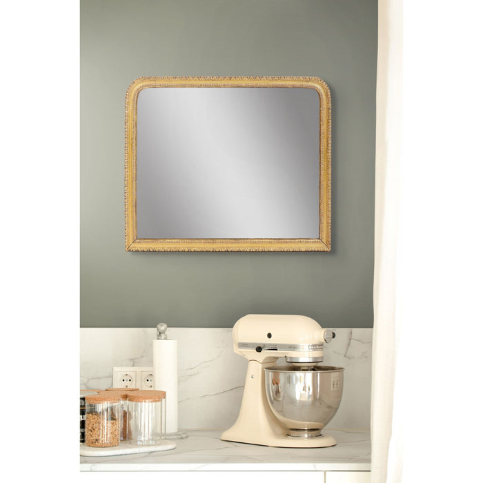 George III rectangular giltwood overmantle mirror (c. 1770)