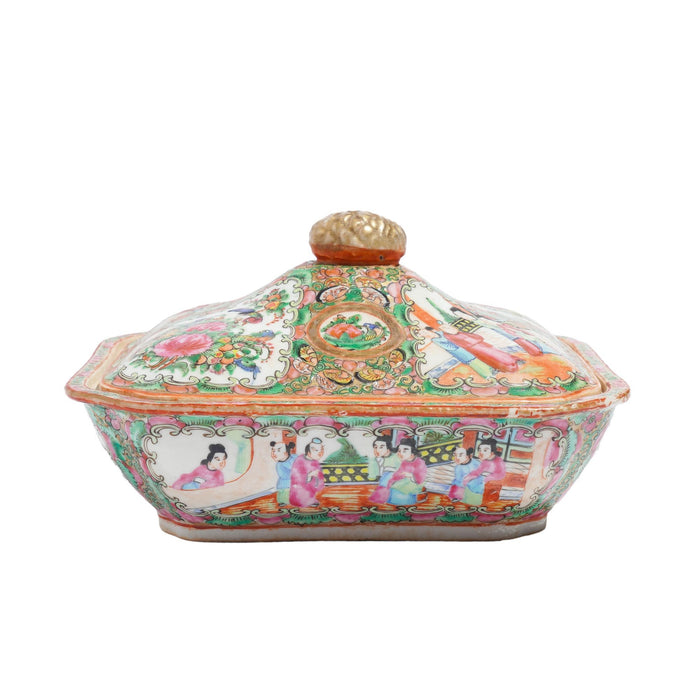 Chinese Famille Rose medallion covered serving dish (c. 1875-1900)
