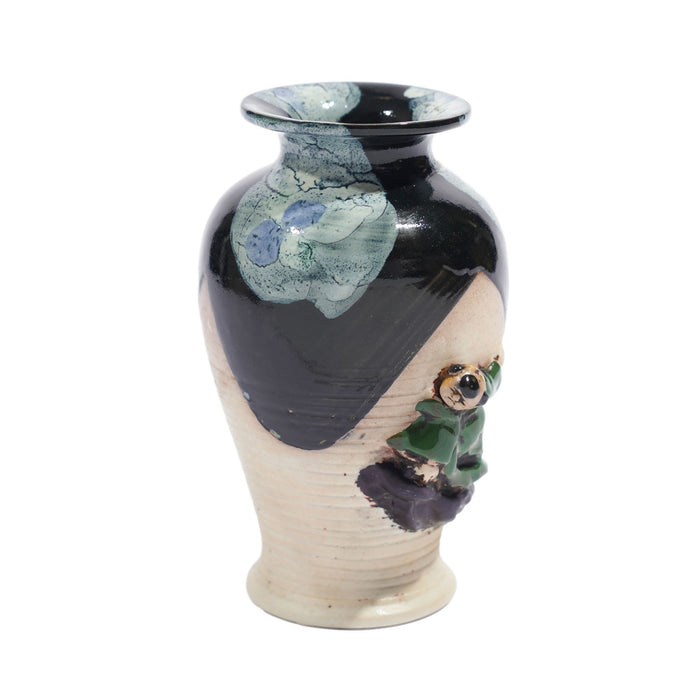 Japanese Sumida Gawa vase with a climbing figure (c. 1890)