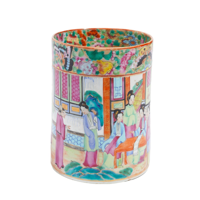 Chinese Mandarin Palette tankard / mug in polychrome enamels (c. 1815)