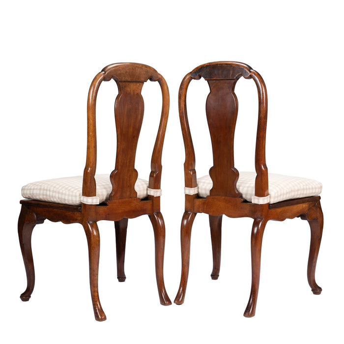 Pair of French walnut plank seat hall chairs on cabriole legs (1800's)