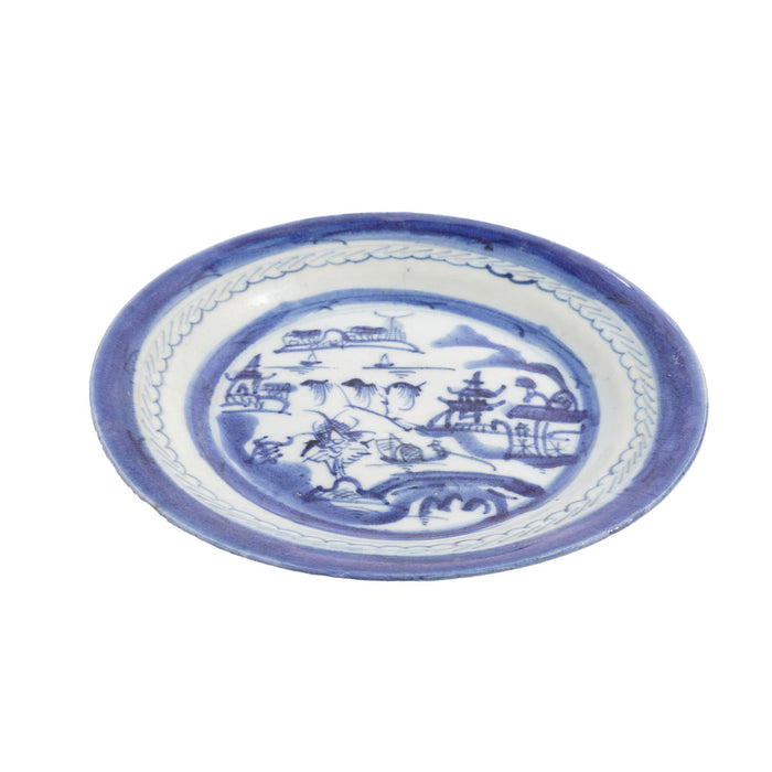 Set of 4 Chinese export Canton patterned tea plates (c. 1850-75)