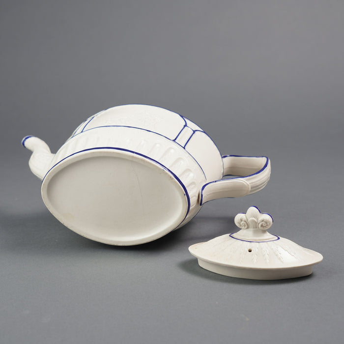 English stoneware teapot by Castleford (c. 1810)