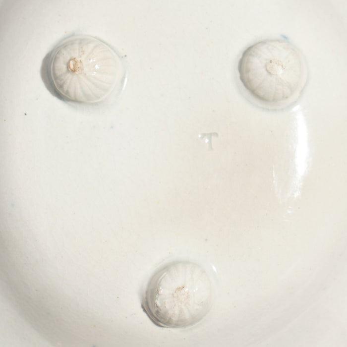 Shell edge pearlware grape leaf condiment dish (c. 1820)