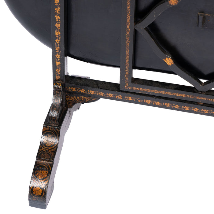 Jennings & Bettridge attributed paper mache tray on hinged tilt top stand (c. 1830)