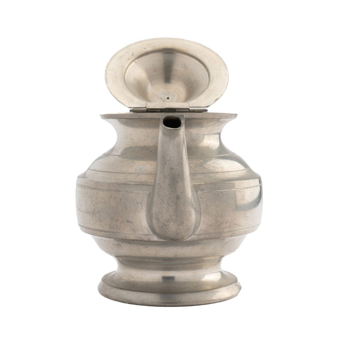 Woodbury Pewter Academic Revival pewter Holloware teapot (1950-52)