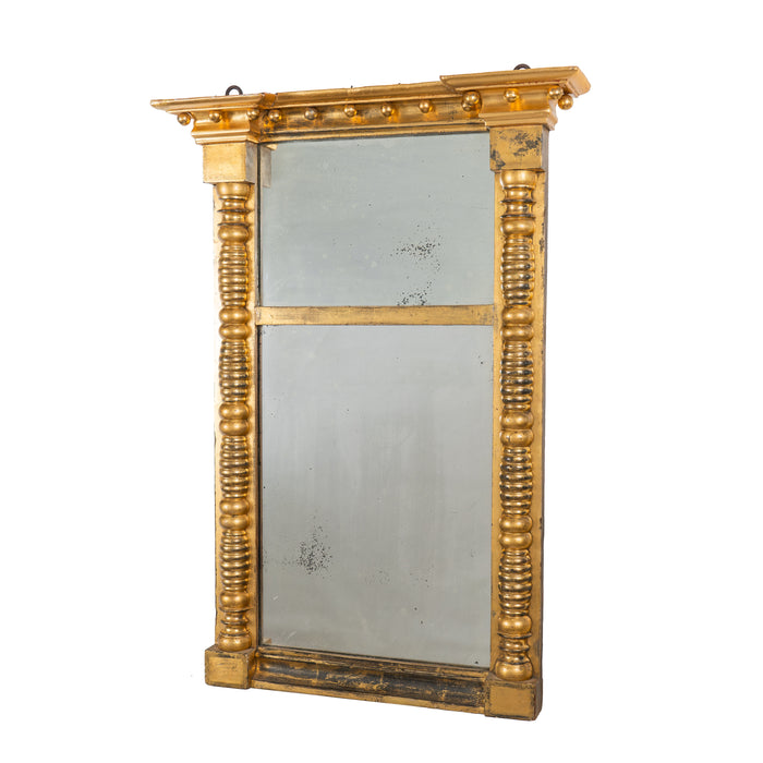 American New England gilt tabernacle pier mirror (c. 1815)