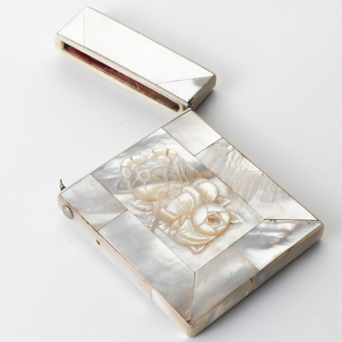 English Mother Of Pearl business card case (c. 1870)