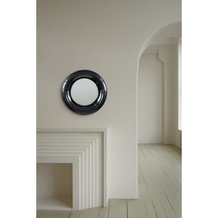 Chinese circular black lacquered basin fitted with mirror (1800's)