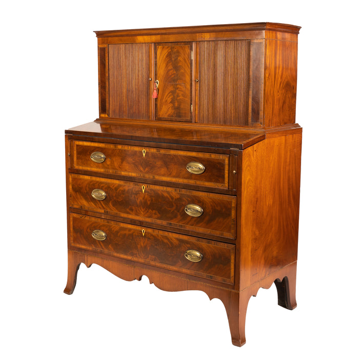 New England Hepplewhite tambour desk (c. 1790)