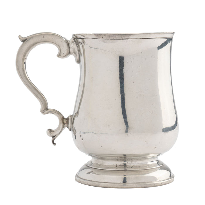 Watts & Harton tulip shaped polished pewter mug with applied scroll handle (c. 1830)