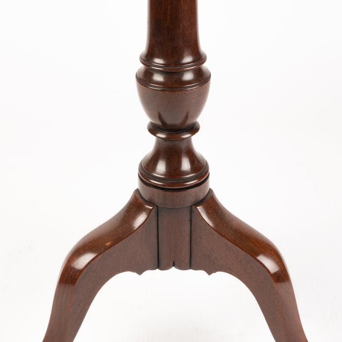 Chippendale mahogany circular tilt top candle stand (c. 1770)