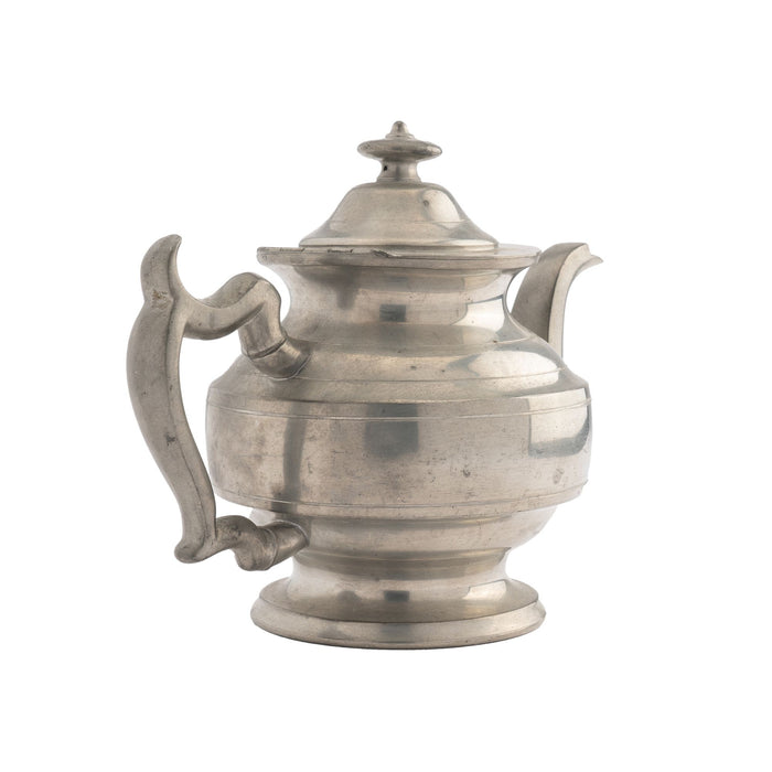 Woodbury Pewter Academic Revival pewter Holloware teapot (1950-52)
