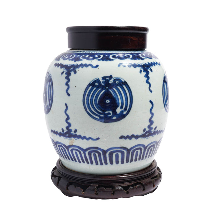 Chinese ceramic ginger jar on wood stand (c. 1661 -1722)