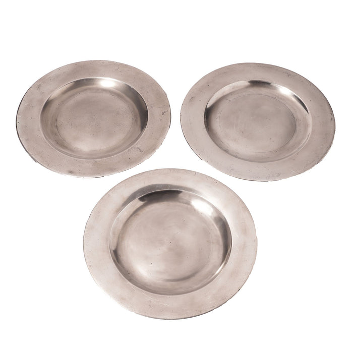Metal Plates & Bowls