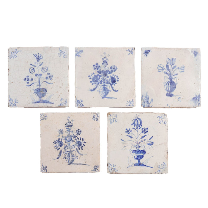 Set of 5 Delft faience tiles with tulips in an urn (c. 1600's)
