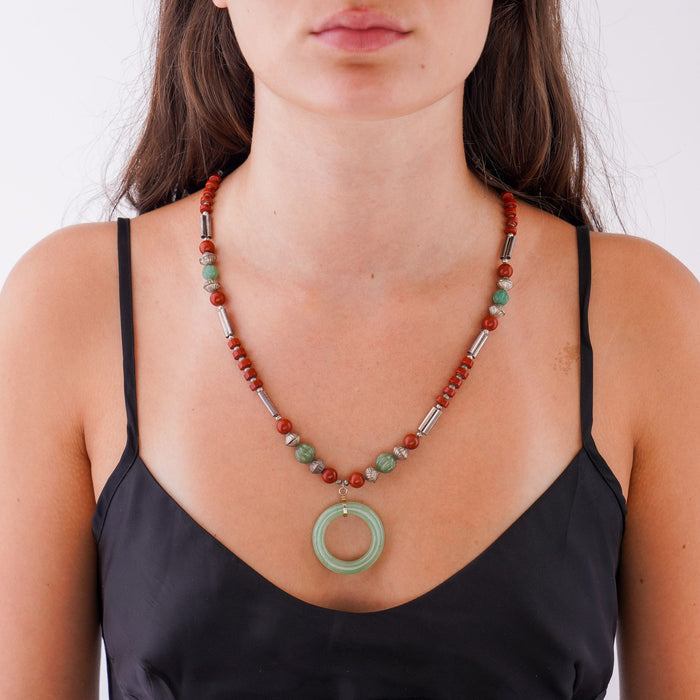 Pendant necklace of jasper, chalcedony, and silver beads