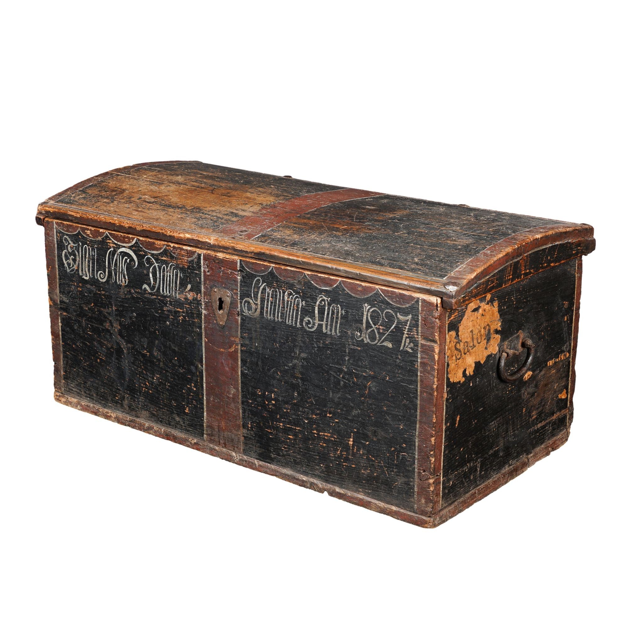 Painted Norwegian pine immigrant trunk with coffer top (1827