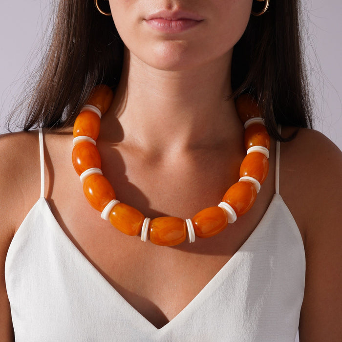 Baltic amber and Mother of Pearl necklace