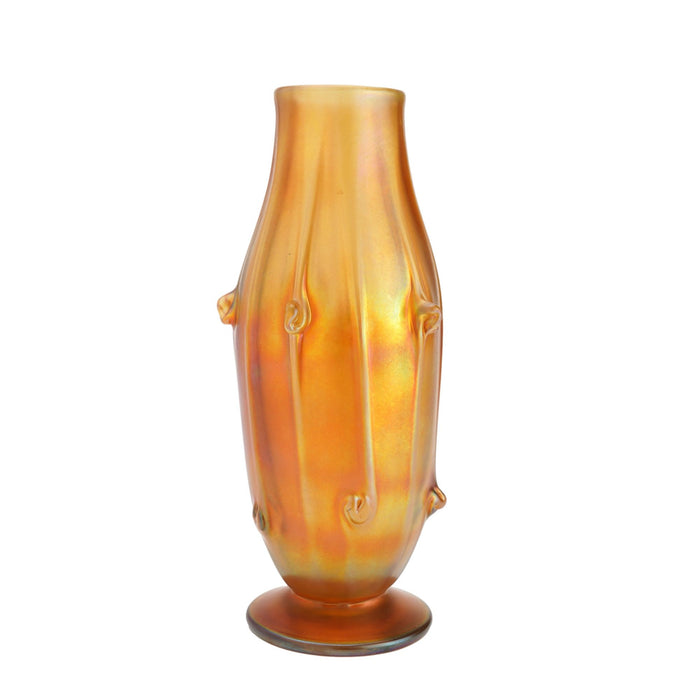 Iridescent gold Favrile glass vase by Louis Comfort Tiffany (1900)