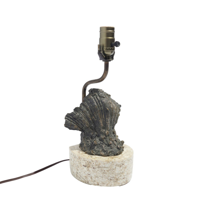 Vintage cast bronze shell lamp on a marble base (c. 1900)