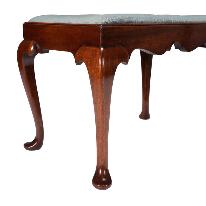 American Queen Anne style slip seat mahogany stool (1900-50)