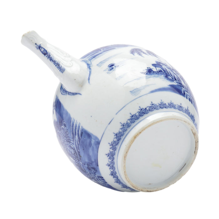 Chinese porcelain tea pot with lid & strap handle (c. 1760-80)