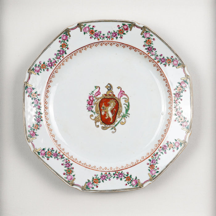 Framed Chinese armorial export octagonal dinner plate (c. 1780)