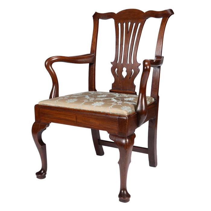 English George II walnut arm chair with upholstered slip seat (c. 1740-60)