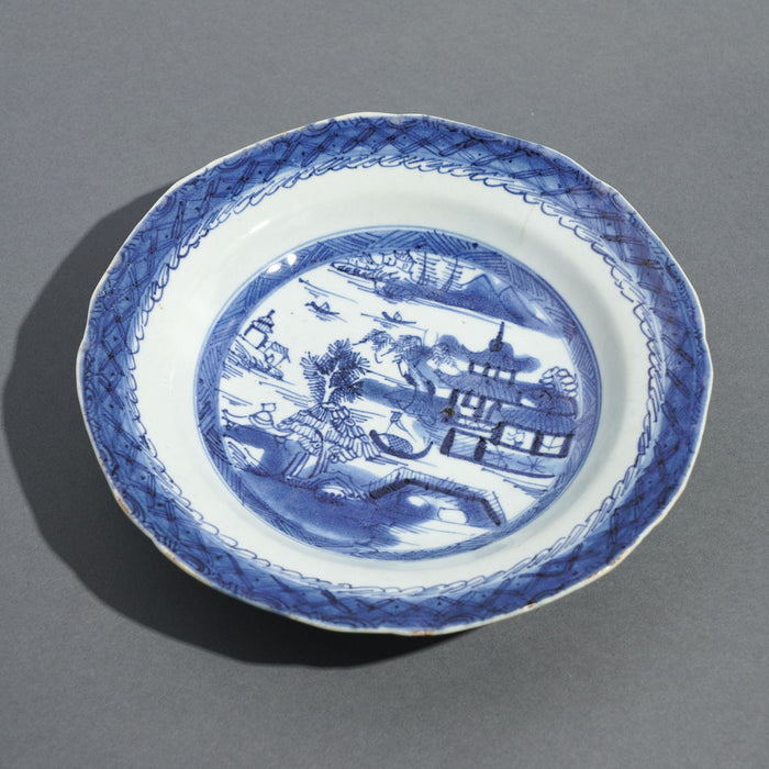 Chinese Canton porcelain rim soup (c. 1820)