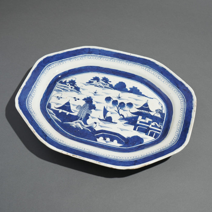 Chinese Canton octagonal platter (c. 1850)