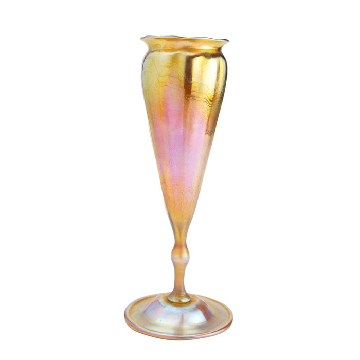 Gold Favrile trumpet vase by Louis Comfort Tiffany (1900)