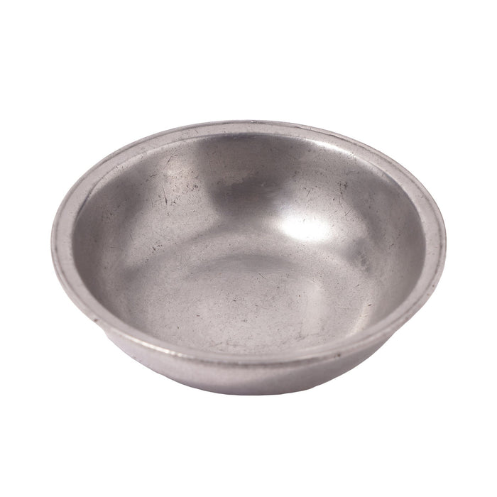 American armetale basin with beaded edge rim by Wilton RWP (1973)