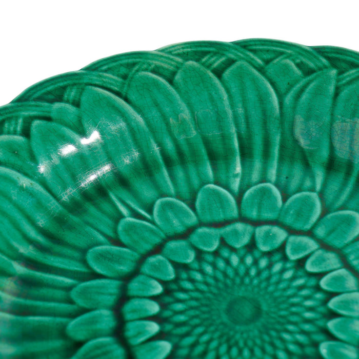 Sunflower green majolica tea plate by Wedgwood (c. 1850)