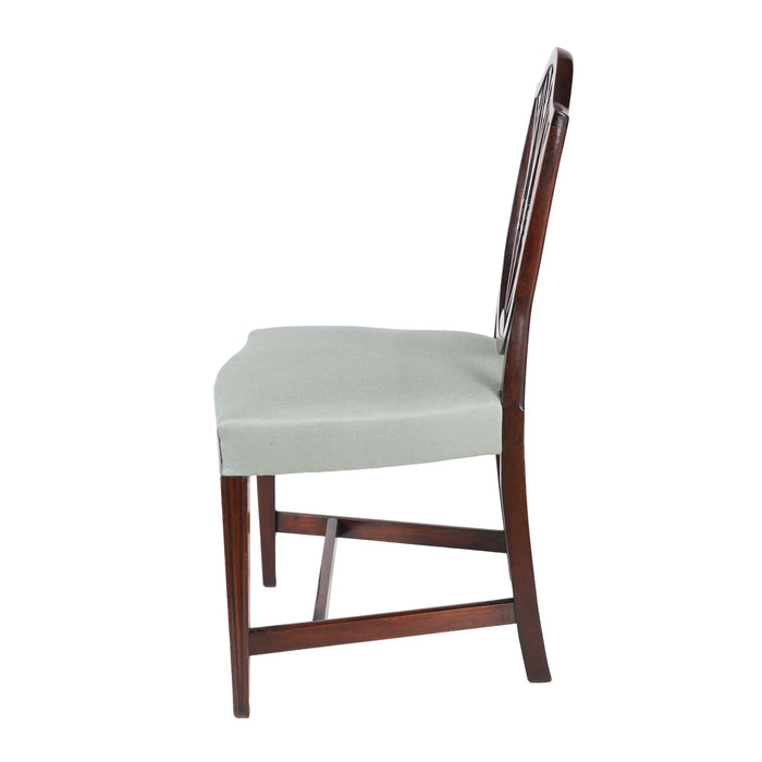 English or Scottish Hepplewhite mahogany shield back side chair (c. 1780)