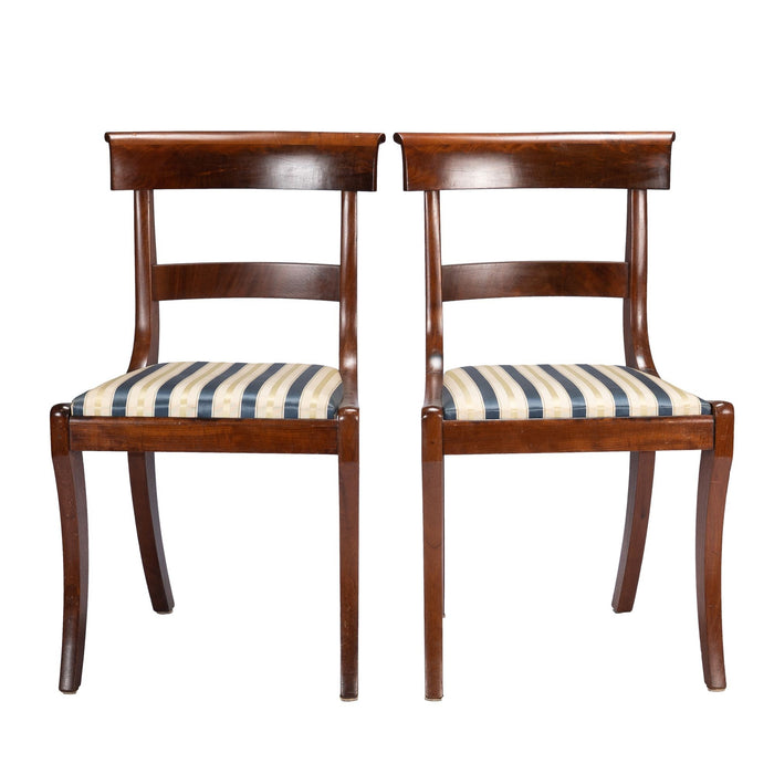 Pair of New York mahogany Klismos slip seat side chairs (c. 1825)