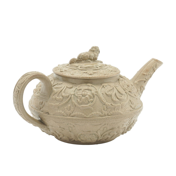 Stoneware teapot with spaniel lid finial by Wedgwood (c. 1829)